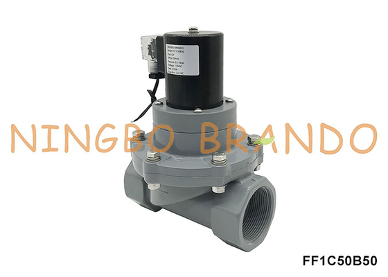 2' DN50 विरोधी जंग प्रतिरोधी CPVC सोलेनोइड वाल्व केमिकल एसिड के लिए 24V 220V