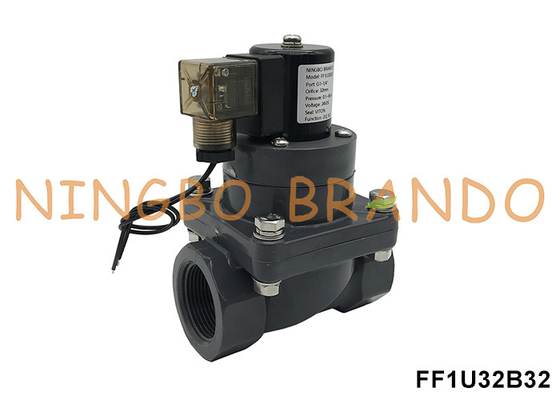 1-1/4' DN32 संक्षारण प्रतिरोधी UPVC सोलेनोइड वाल्व केमिकल एसिड के लिए 24V 220V